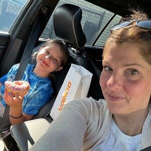 Meet your Posher, Jillian